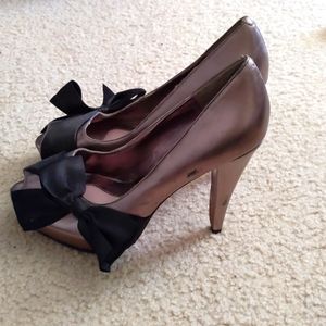 👠Paris Hilton Metallic Bronze Peep Toe Heels